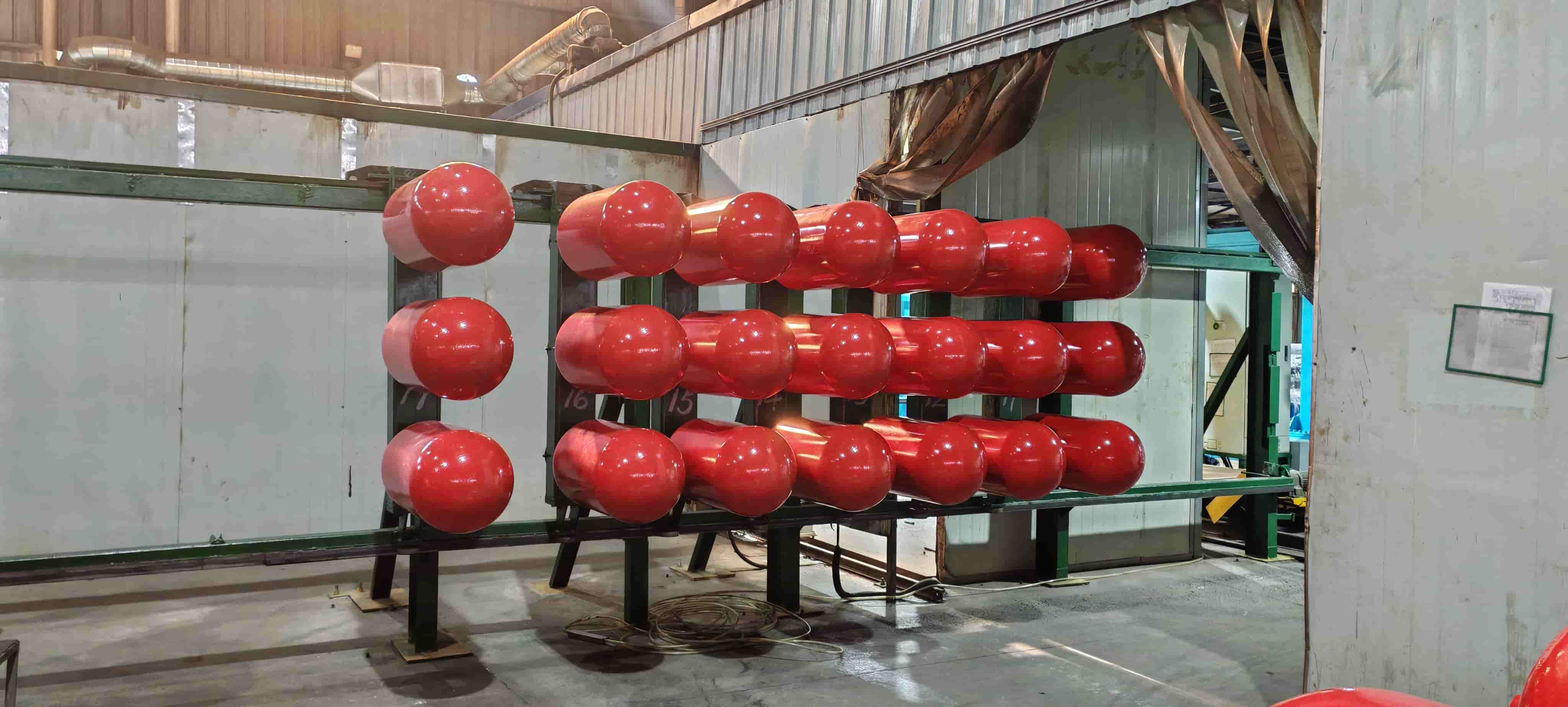 red cng cylinder
